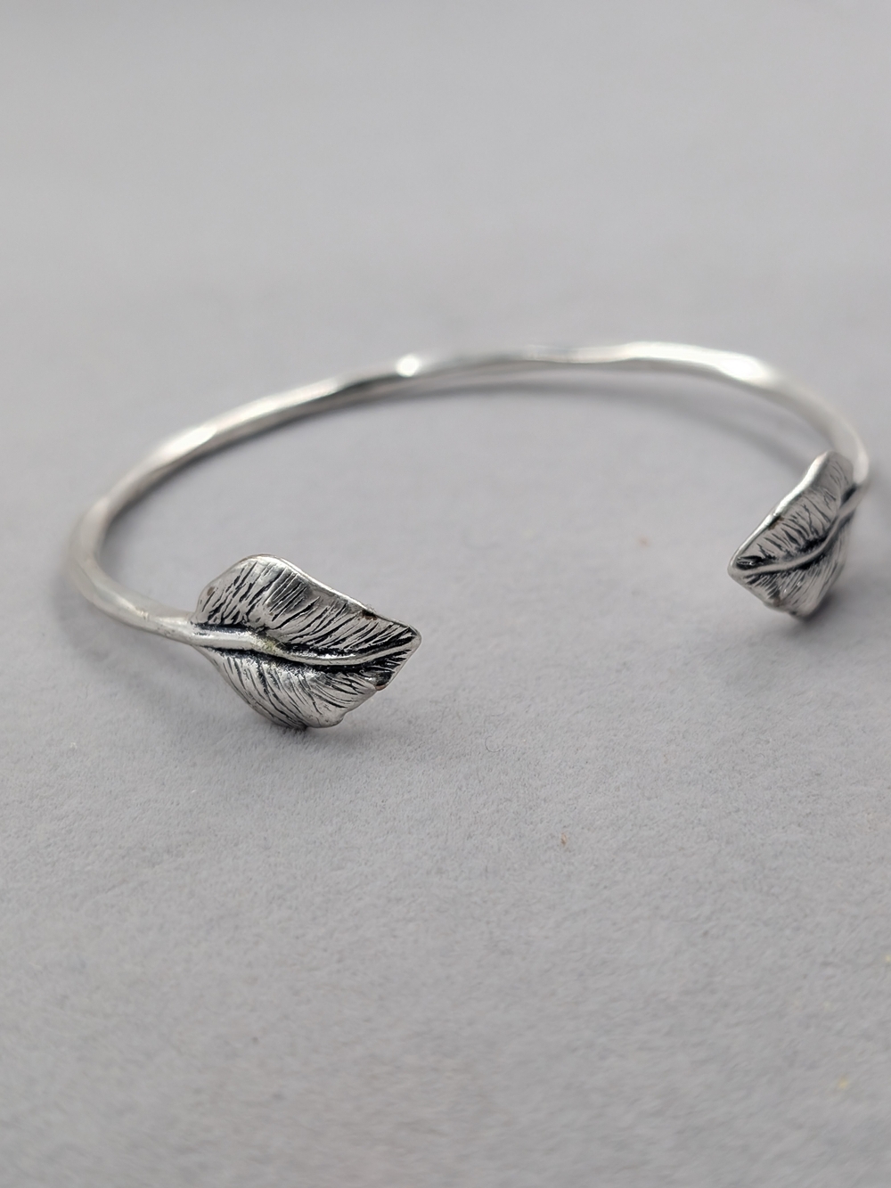 Sterling Silver Sculpted Leaf Open Cuff Bracelet Botanical | 1009
